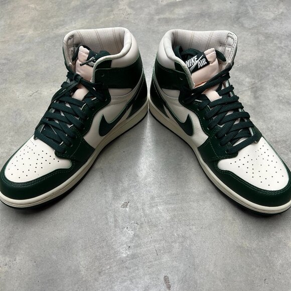 Nike Wmn's Air Jordan 1 Retro High OG Pro Green FD2596 101 - New - Picture 5 of 6